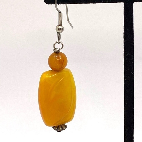 Earrings Vintage Artisan Butterscotch Swirl Lucite - Picture 5 of 8